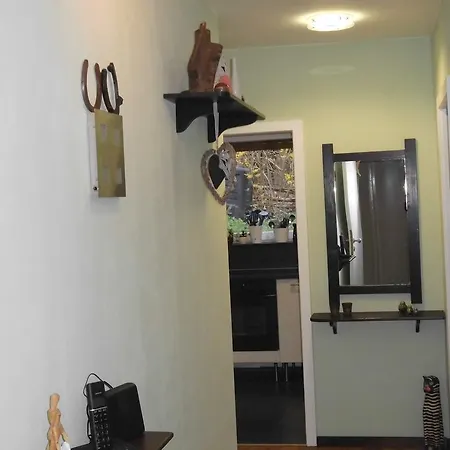 Ferienwohnung Dunja * 바트사흐사